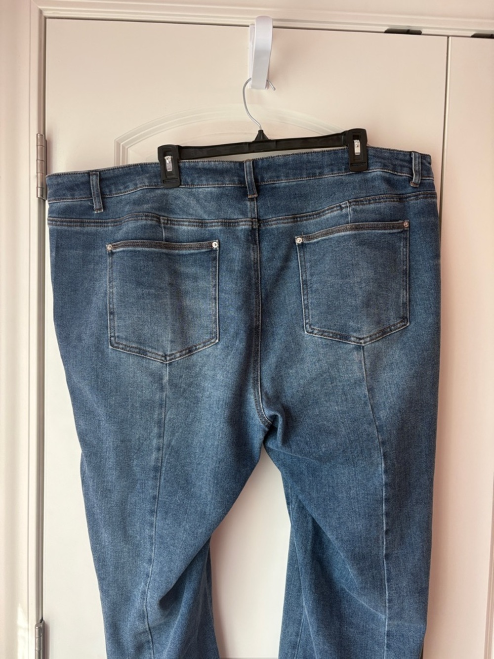 Cato Mid-Rise Straight Leg Jeans with Stud Detail - Picture 4 of 8